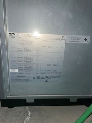 SAI APC 3500 Sistema Alimentación Ininterrumpida