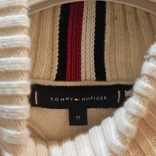 Tommy Hilfiger Jersey Cuello Cisne Blanco Ochos M