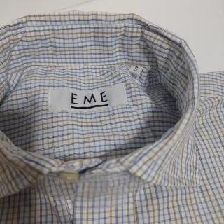 Camisa de cuadros pequeños