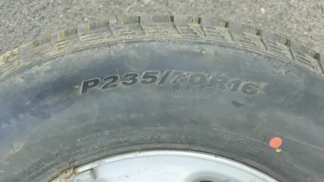 Ruedas y llantas Opel Frontera 235/70 R16 104S