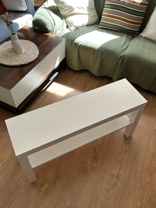 Mesa auxiliar Ikea madera y blanco