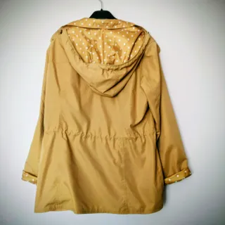 Parka amarilla talla 40