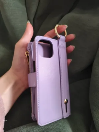 Funda Cartera iPhone 14 Morada