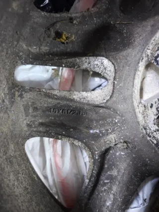 3 Llantas Originales Subaru Legacy Outback