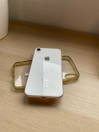 iPhone XR 128GB con defecto pantalla