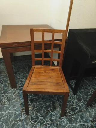 Mesa extensible madera Banak Importa + 3 sillas