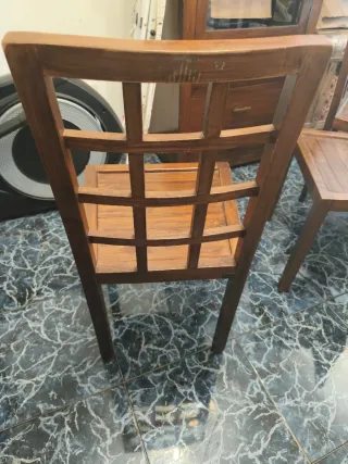 Mesa extensible madera Banak Importa + 3 sillas