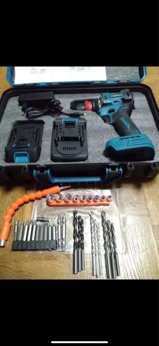 Taladro Atornillador con Accesorios