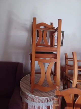 Lote Sillón orejero.mecedora.sillas.madera