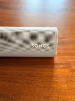 Altavoz Sonos Roam Blanco + Cable Original