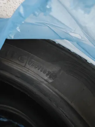 Neumáticos 225/55 R17 C 109/107