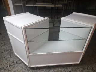 Mueble mostrador para local comercial