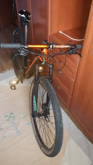 MTB KTM Aera Comp 29 carbono