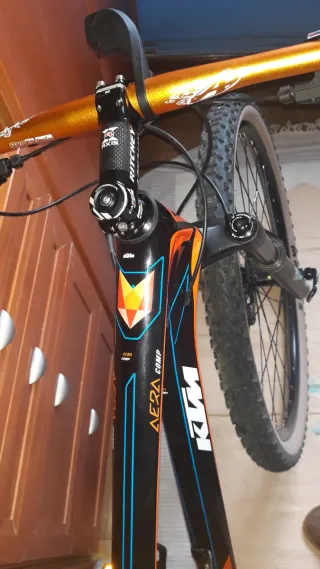 MTB KTM Aera Comp 29 carbono