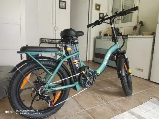 Bicicleta Eléctrica Plegable Verde
