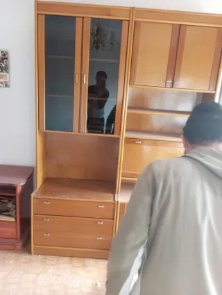 Mueble modular madera y cristal