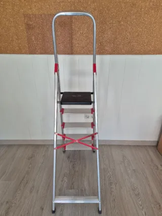 Escalera 5 peldaños anchos KTL Ladders Plus