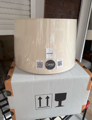 Pantalla de lino beige nueva 40cn diámetro