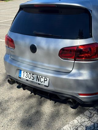 Volkswagen Golf 6 GTI 2011