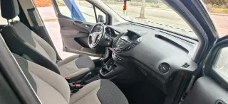 Ford Tourneo Courier 2017