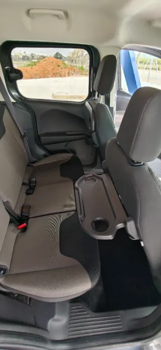 Ford Tourneo Courier 2017