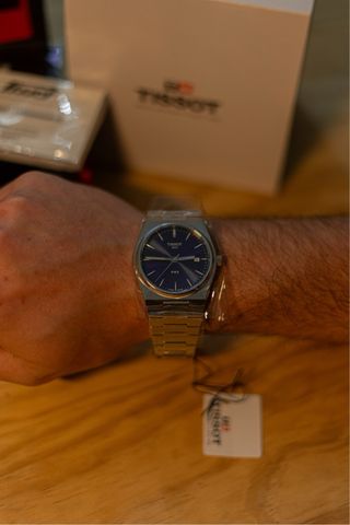 Reloj Tissot PRX 40mm Azul/Plata Nuevo
