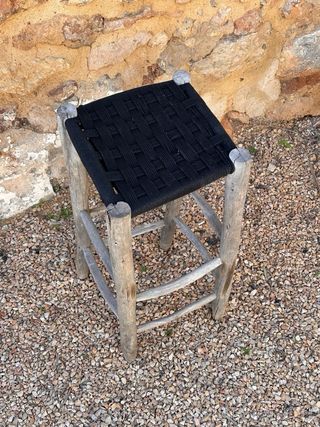 TABURETE ALTO MADERA ESTILO RÚSTICO