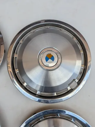 Tapacubos BMW E30 Originales (Set de 4)