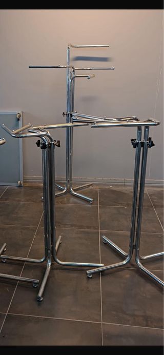 Percheros de aluminio para tiendas peniscola