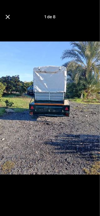 Remolque cerrado con lona,telefono 657847684