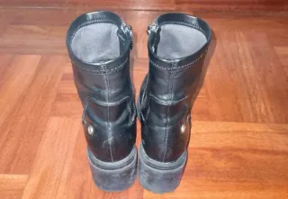 Botines negros tacón