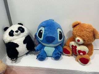 Lote de peluches: Panda, Stitch y Oso