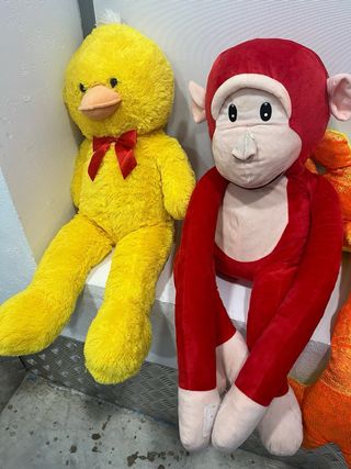 Lote de peluches: Panda, Stitch y Oso