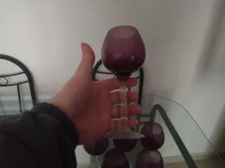 Copas de coñac moradas vintage altas