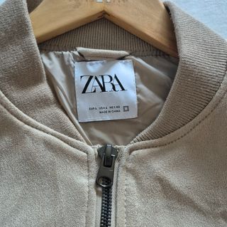 Chaqueta Zara Beige Bomber