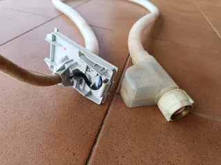 Toma agua lavavajillas Balay