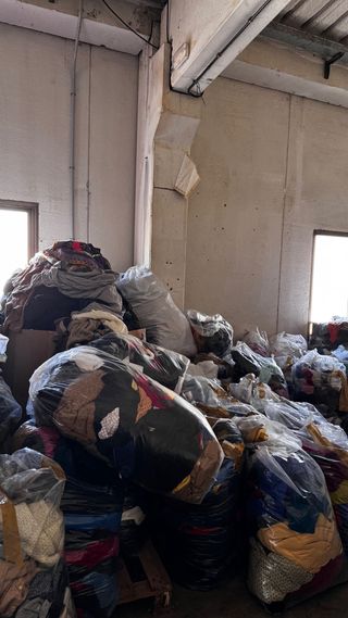 Ropa vintage al por mayor: Marcas y sin marca