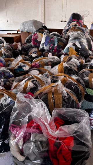 Ropa vintage al por mayor: Marcas y sin marca