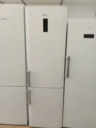 Nevera Beko con garantía y transporte