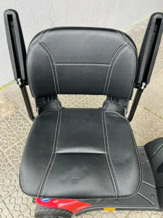 Scooter eléctrica Invacare Colibri SEMI NUEVA