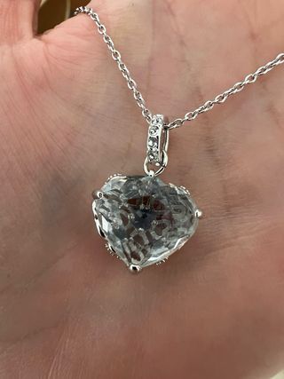 Collar Corazón Swarovski con Piedra. Nuevo.