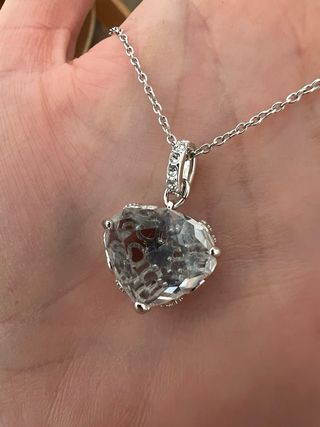 Collar Corazón Swarovski con Piedra. Nuevo.