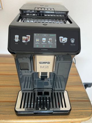 Cafetera DeLonghi Eletta Explore