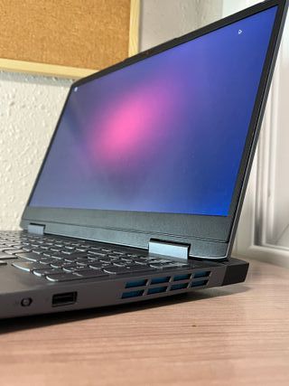 Portátil Lenovo LOQ 15IRH8 RTX 4060