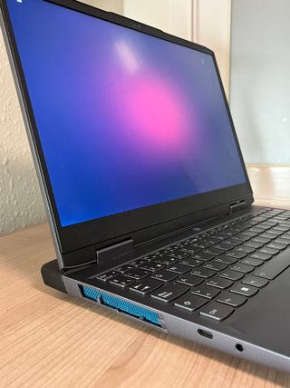 Portátil Lenovo LOQ 15IRH8 RTX 4060