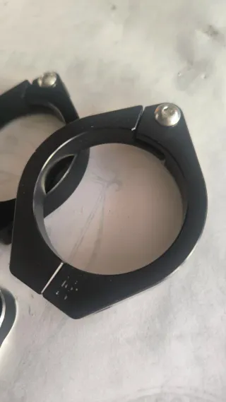 Suporte Farol Universal Cafe Racer Scrambler