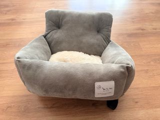 Cama para perro/gato para coche