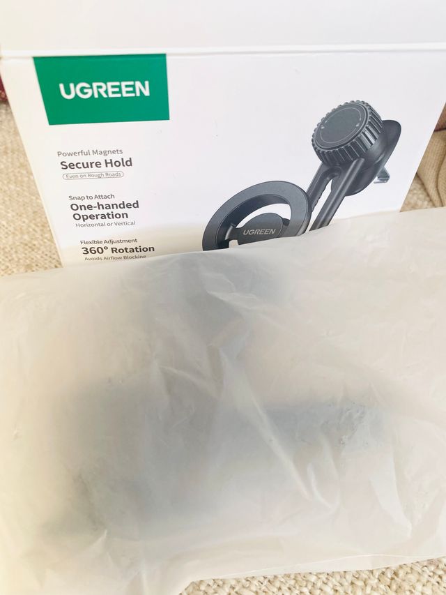 Soporte Magnético UGREEN Móvil Coche