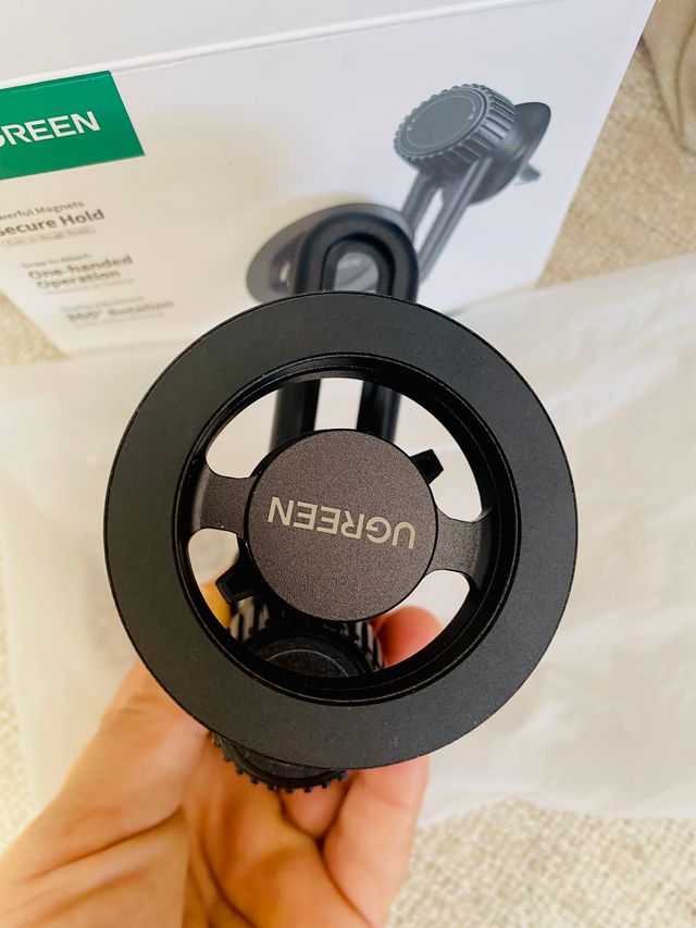 Soporte Magnético UGREEN Móvil Coche