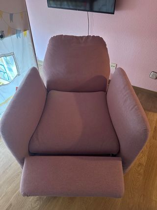 Sillón relax reclinable Ikea rosa muy cuidado